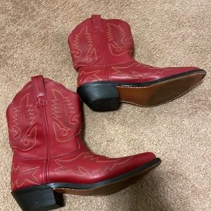 Cute western red boots!